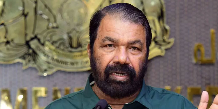 പാഠ്യപദ്ധതി പരിഷ്കരണം: തെറ്റിദ്ധാരണ പരത്തുന്നവർക്കെതിരെ നടപടി സ്വീകരിക്കുന്ന കാര്യം പരിഗണനയിൽ -മന്ത്രി ശിവൻകുട്ടി