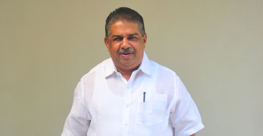 ‘സജി ചെറിയാനെതിരെ സിബിഐ അന്വേഷണം വേണം’: സർക്കാരിന് ഹൈക്കോടതി നോട്ടിസ്