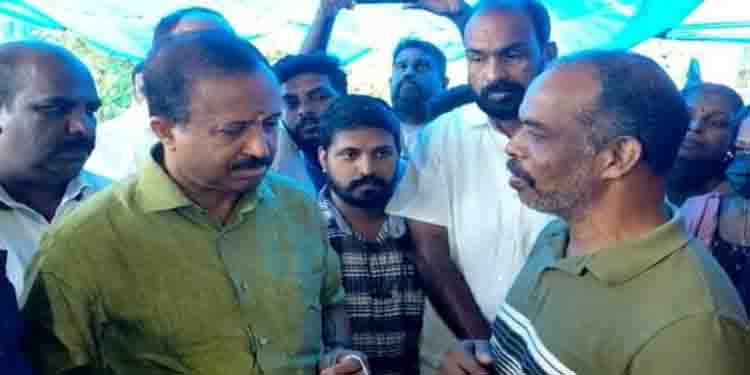 അഞ്ജുവിന്റെയും മക്കളുടെയും മൃതദേഹം നാട്ടിലെത്തിക്കും; ചെലവ് കേന്ദ്രം വഹിക്കുമെന്ന് കുടുംബത്തോട് വി മുരളീധരൻ