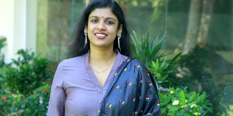‘വാഴക്കുല ബൈ വൈലോപ്പിള്ളി’: ചിന്തയുടെ ഗവേഷണ പ്രബന്ധത്തിൽ വലിയ അബദ്ധം