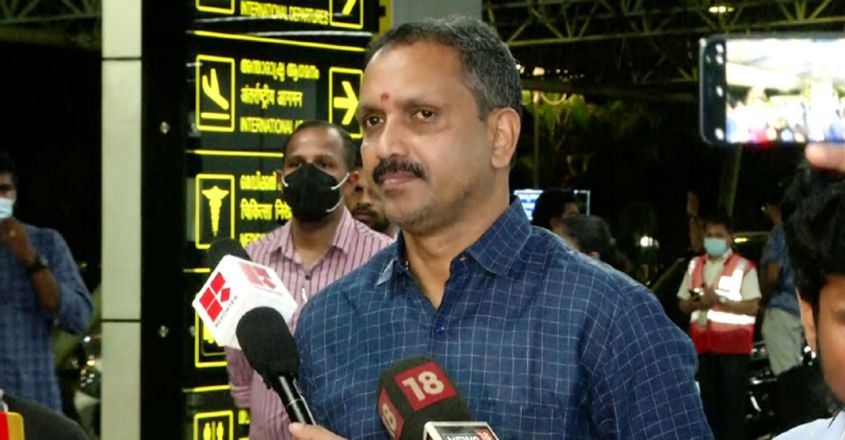 ‘കേരള സർക്കാർ സാധാരണക്കാരെ പിഴിയുന്നു; പട്ടിണിയിലാവാത്തത് മോദി ഭരിക്കുന്നതിനാൽ’
