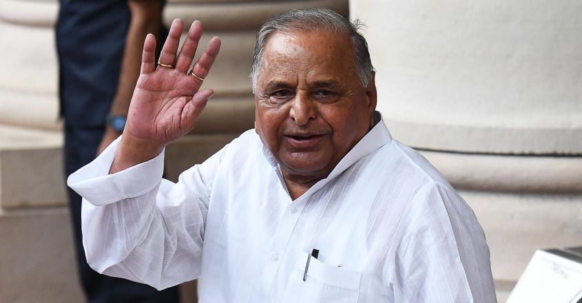 ‘പത്മവിഭൂഷൻ നൽകിയതിലൂടെ മുലായത്തെ പരിഹസിച്ചു; ഭാരത രത്ന നൽകണം’