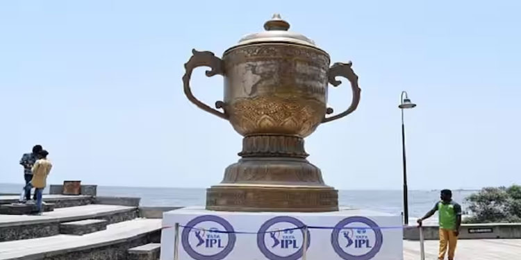 വനിതാ ഐപിഎല്‍: ചെന്നൈ സൂപ്പര്‍ കിംഗ്‌സ് ടീമിനെ സ്വന്തമാക്കാനില്ല; മറ്റുരണ്ട് പ്രമുഖരും പിന്മാറി