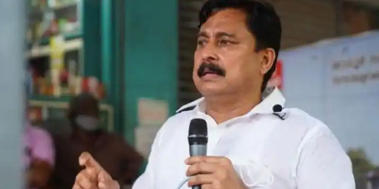 ‘പട്ടിണി കിടക്കുന്നവൻ കളി കാണാൻ പോകേണ്ട’, കാര്യവട്ടം ഏകദിനത്തിലെ ടിക്കറ്റ് വ‍ർദ്ധനയിൽ കായികമന്ത്രി