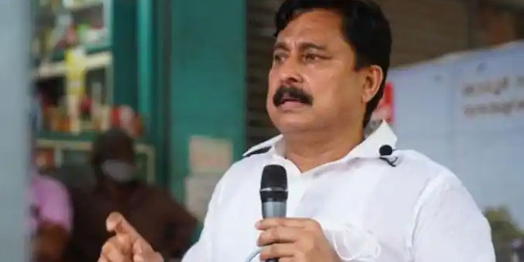 ‘പട്ടിണി കിടക്കുന്നവൻ കളി കാണാൻ പോകേണ്ട’, കാര്യവട്ടം ഏകദിനത്തിലെ ടിക്കറ്റ് വ‍ർദ്ധനയിൽ കായികമന്ത്രി