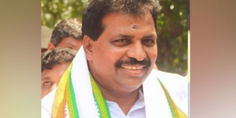 എല്‍ഡിഎഫ് മന്ത്രിമാരെ ആക്ഷേപിച്ച് കൊടിക്കുന്നില്‍ സുരേഷ് എംപി