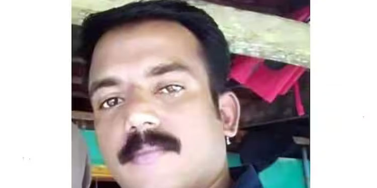 മിനി ട്രക്കും ട്രെയ്‍ലറും കൂട്ടിയിടിച്ച് പ്രവാസി മലയാളി യുവാവ് മരിച്ചു