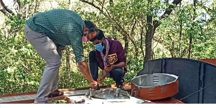 പാലിലെ മായം മറിമായമോ? കസ്റ്റഡിയിലുള്ള പാലിലെ ഹൈഡ്രജൻ പെറോക്സൈഡ് എങ്ങോട്ടുപോയി? തീരാതെ തർക്കം