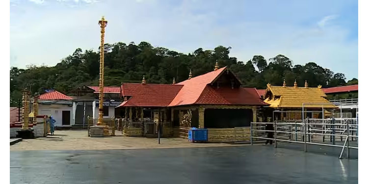 തീർത്ഥാടന കാലം പൂർത്തിയായി, ശബരിമല നടയടച്ചു; തിരുവാഭരണ പേടക സംഘം മടങ്ങി
