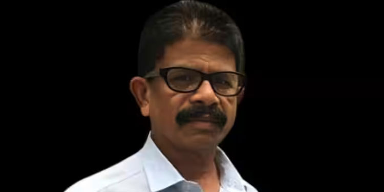 സ്കൂട്ടറിനെ ഓവര്‍ടേക് ചെയ്യാന്‍ ശ്രമം; ബസിടിച്ച് സ്കൂട്ടർ യാത്രികന് ദാരുണാന്ത്യം