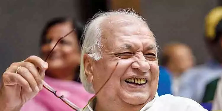 എന്നെ ഹിന്ദു എന്ന് വിളിക്കണം -ഗവർണർ ആരിഫ് മുഹമ്മദ് ഖാൻ