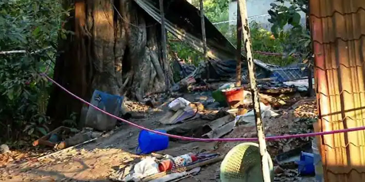 മാളികപ്പുറത്തുണ്ടായത് തീപിടിത്തം, പൊട്ടിത്തെറിയല്ല, കളക്ടര്‍ പ്രാഥമിക റിപ്പോര്‍ട്ട് സമര്‍പ്പിച്ചു