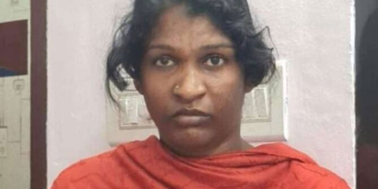 ബസിനുള്ളിൽ യാത്രക്കാരിയുടെ മാല പൊട്ടിച്ചു രക്ഷപെടാൻ ശ്രമം, യുവതിയെ പിടികൂടി യാത്രക്കാര്‍