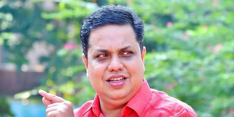 കളക്ടറേറ്റ് മാര്‍ച്ചില്‍ അക്രമം നടത്തുകയും പൊതുമുതല്‍ നശിപ്പിക്കുകയും ചെയ്‌തെന്ന കേസില്‍ നിയമസഭാ സ്പീക്കര്‍ എ.എന്‍. ഷംസീര്‍ ഉള്‍പ്പെടെയുള്ളവരെ വെറുതേ വിട്ടു
