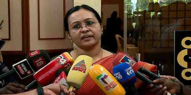 ആര്യങ്കാവ് പാലിലെ മായം: വകുപ്പുകൾ തമ്മിൽ ഏറ്റുമുട്ടൽ തുടരുന്നു; പരിശോധന വൈകിയില്ലെന്ന് ആരോഗ്യമന്ത്രി