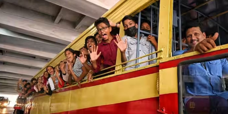 ഇനി ആനവണ്ടിയിൽ കോഴിക്കോട് നഗരം ചുറ്റാം, ചരിത്രമറിയാം
