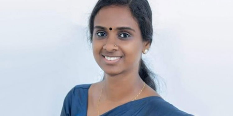 തിരുമാറാടി പഞ്ചായത്ത് പ്രസിഡൻ്റായി എൽഡിഎഫിലെ അഡ്വ. സന്ധ്യാമോൾ പ്രകാശ് തെരഞ്ഞെടുക്കപ്പെട്ടു