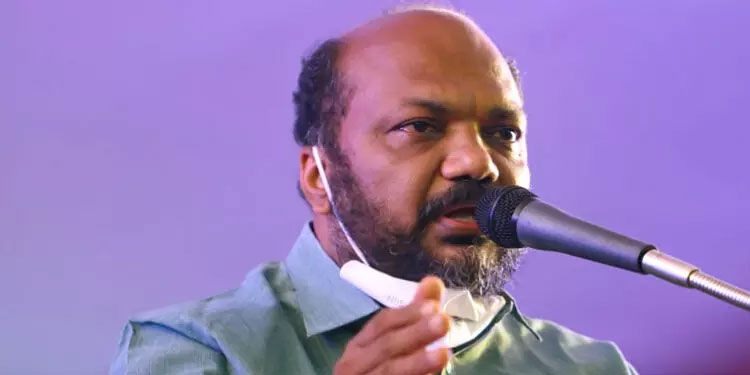‘കുരങ്ങന്‍റെ കൈയിൽ പൂമാല കിട്ടിയതുപോലെ’ -മന്ത്രി പി. രാജീവിനെതിരെ സി.പി.ഐ നേതാക്കൾ