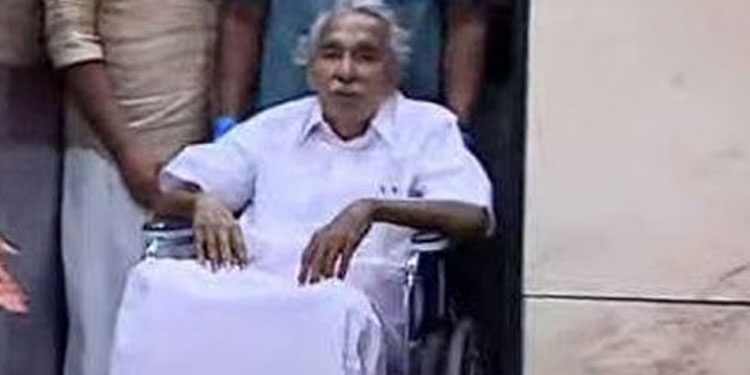 ഉമ്മന്‍ചാണ്ടി വിദഗ്ധ ചികിത്സയ്ക്കായി ബംഗളൂരുവിലേക്ക്