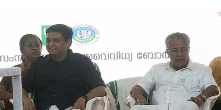 മുഖ്യമന്ത്രിക്ക് സുരക്ഷ: വിദ്യാര്‍ത്ഥികളുടെ കറുത്ത മാസ്ക് അഴിപ്പിച്ചു; കെഎസ്‍യു നേതാക്കൾക്ക് കരുതൽ കസ്റ്റഡി