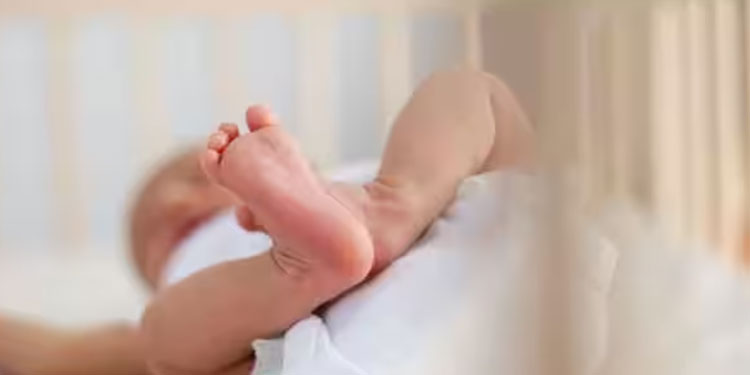 ആറ് സെന്‍റിമീറ്റർ നീളമുള്ള വാലുമായി പിറന്ന് പെണ്‍കുഞ്ഞ്