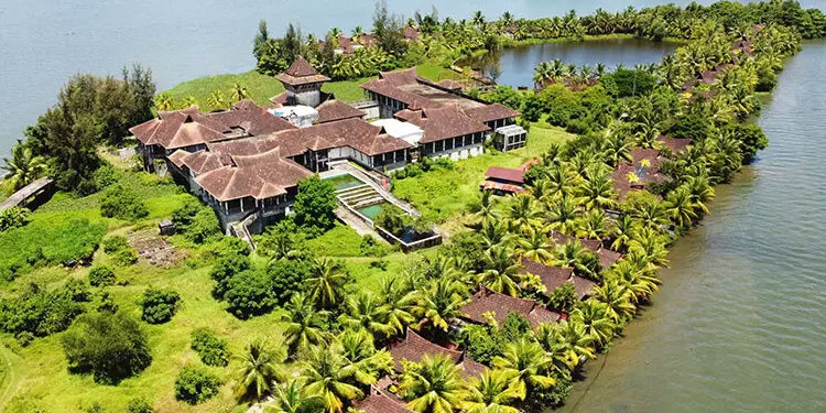 കാപ്പികോ റിസോർട്ട് മാർച്ച് 28നകം പൊളിക്കണം, ഇല്ലെങ്കിൽ കോടതിയലക്ഷ്യ നടപടി; അന്ത്യശാസനവുമായി സുപ്രീംകോടതി