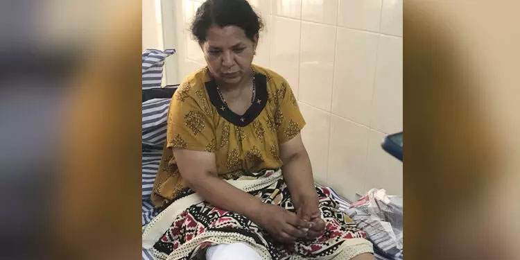 ഇടത് കാലിന് അസുഖവുമായെത്തിയ രോഗിയുടെ വലതുകാൽ ശസ്ത്രക്രിയ ചെയ്തു; സംഭവം കോഴിക്കോട്ടെ സ്വകാര്യ ആശുപത്രിയിൽ
