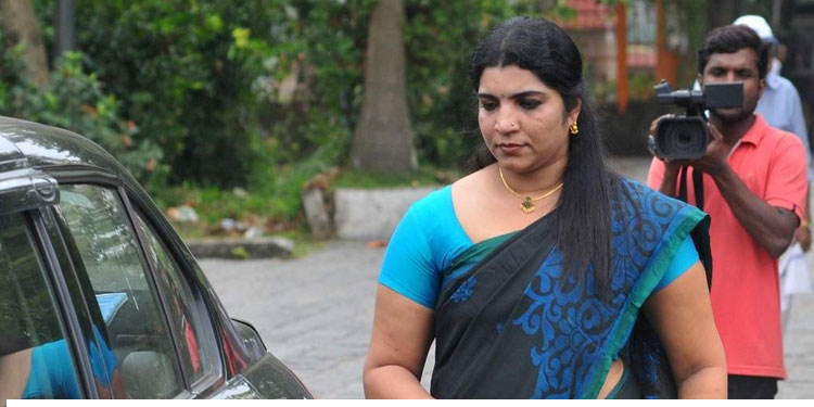 സരിതക്ക് വിഷം നല്‍കിയോ?; രക്തം-മുടി സാമ്പിളുകള്‍ ദില്ലിക്ക് അയച്ച് ക്രൈംബ്രാഞ്ച്