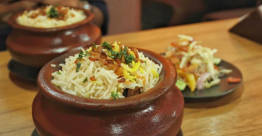 ഭക്ഷണ പാഴ്സലിന് സേവന നികുതി പാടില്ലെന്ന് ട്രൈബ്യൂണൽ