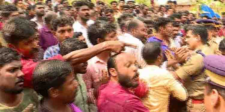ആറളത്ത് കാട്ടാന ചവിട്ടിക്കൊന്ന ആദിവാസി യുവാവിന്റെ മൃതദേഹം സംസ്കരിച്ചു