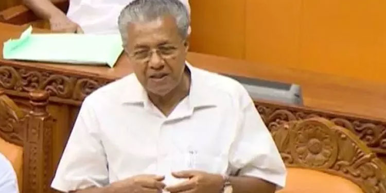 ലഹരിക്കടത്ത്: ഇരയെ അവിശ്വസിക്കുന്ന മുഖ്യമന്ത്രിയുടെ നടപടി മനുഷ്യത്വ രഹിതവും ക്രൂരവുമെന്ന് വിദ്യാർഥിനിയുടെ മാതാവ്