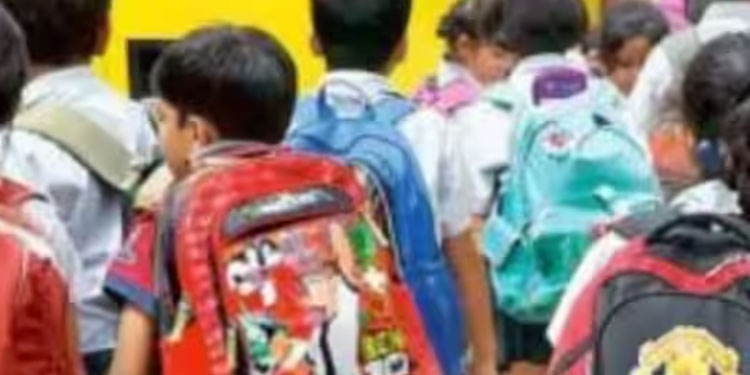 ബ്രഹ്‌മപുരം തീപിടിത്തം: കൊച്ചിയിൽ സ്കൂളുകൾക്ക് നാളെയും അവധി