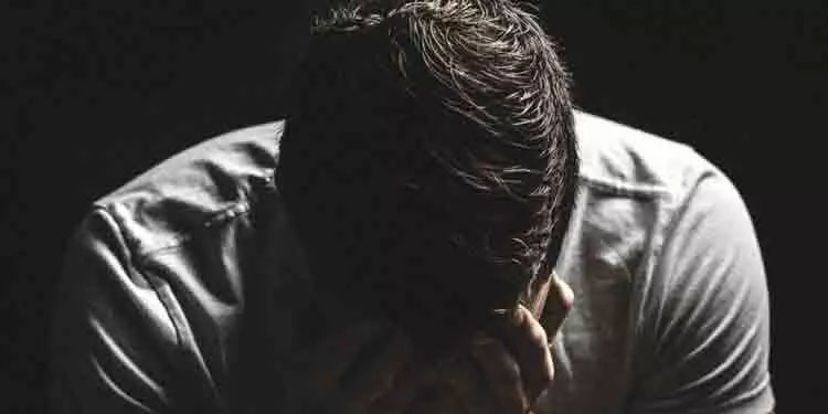 കോഴിക്കോട്ടെ ‘ഇൻസ്റ്റഗ്രാം കാമുകി’ നാലു കുട്ടികളുടെ അമ്മ; പ്രണയിനിയെ കണ്ട് ഞെട്ടി 22കാരൻ
