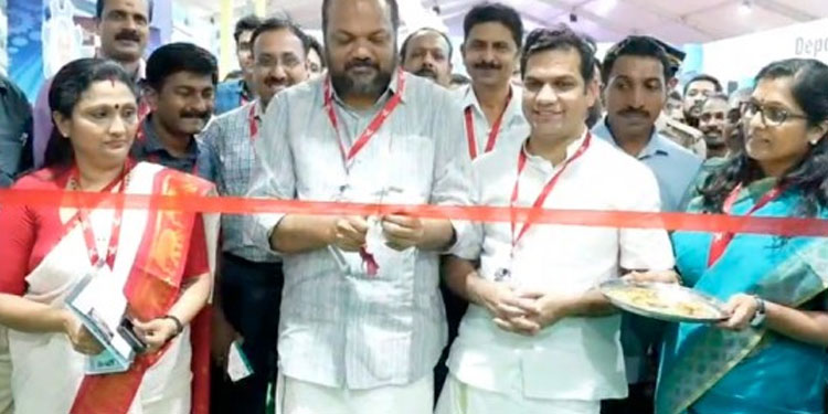 കേരളം സംരംഭകർക്കൊപ്പമാണ് : മന്ത്രി പി. രാജീവ്‌