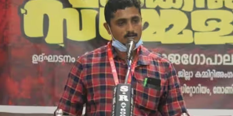 ജാഥയ്ക്കായി മണൽ കടത്തുകാരോട് സംഭാവന ആവശ്യപ്പെട്ട സംഭവം; സിപിഎം ബ്രാഞ്ച് സെക്രട്ടറിക്ക് സസ്പെൻഷന്