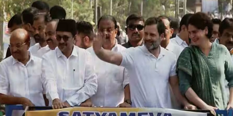 രാഹുലും പ്രിയങ്കയും വയനാട്ടില്‍ ; വന്‍ സ്വീകരണവുമായി കോണ്‍ഗ്രസ്