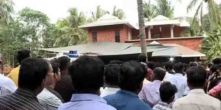 ദുബായിൽ തീ പിടിത്തത്തിൽ മരിച്ച ദമ്പതികളുടെ മൃതദേഹം വീട്ടിൽ എത്തിച്ചു