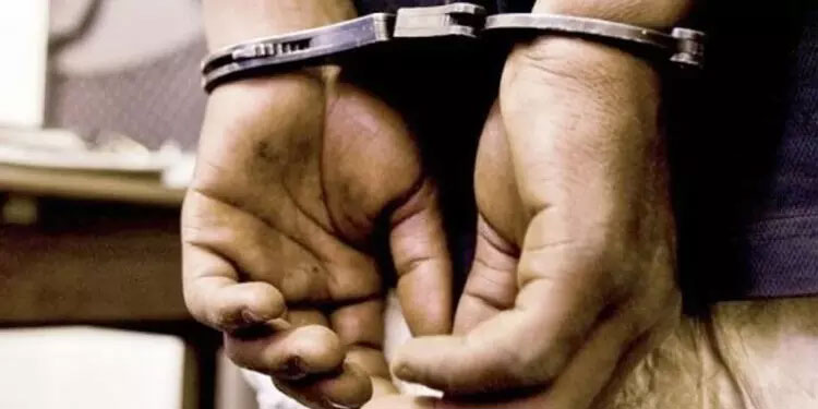 മദ്യലഹരിയിൽ ഓടിച്ച ലോറി സ്കൂട്ടറിന് പിന്നിലിടിച്ചു, ഡ്രൈവർ അറസ്റ്റിൽ