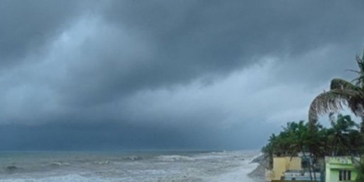 രാജ്യത്ത് ഉഷ്ണ‌തരംഗം കുറയുന്നു; കേരളത്തില്‍ അടുത്ത നാല് ദിവസം മഴ