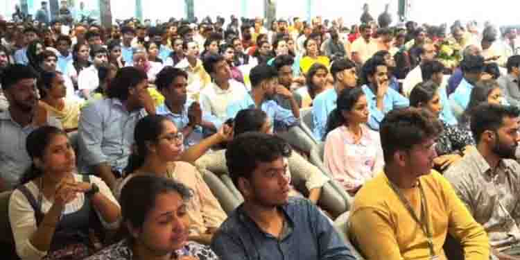 പഠനത്തോടൊപ്പം പാർട് ടൈം ജോലി: കർമ്മചാരി പദ്ധതിക്ക് സംസ്ഥാനത്ത് തുടക്കം