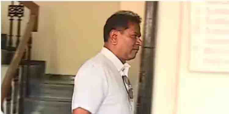 457 കോടി മരവിപ്പിച്ചതോടെ സാന്‍റിയാഗോ മാർട്ടിൻ കൊച്ചിയിൽ ഇ ഡിക്ക് മുന്നിലെത്തി; ചോദ്യം ചെയ്യൽ