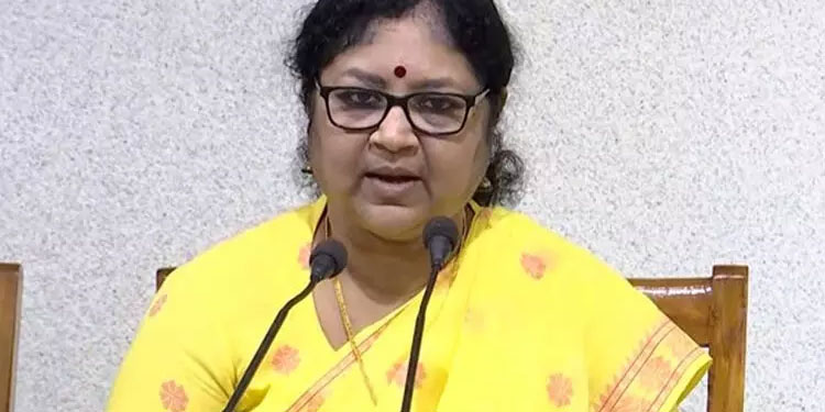 കാട്ടാക്കട ക്രിസ്ത്യൻ കോളജിലെ ആൾമാറാട്ടം: പ്രിൻസിപ്പൽ അങ്ങനെ ചെയ്യാൻ പാടില്ലായിരുന്നുവെന്ന് മന്ത്രി ആർ. ബിന്ദു