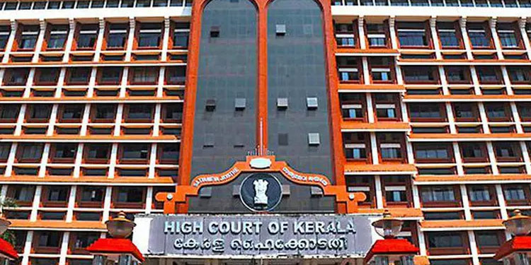 വിദ്യാർഥികൾക്ക് ഇടവേള അനിവാര്യം; വേനൽക്കാല അവധി തടയാതെ ഹൈകോടതി