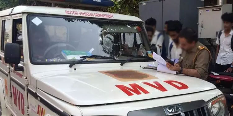 സ്കൂൾ തുറക്കൽ: കോഴിക്കോട് ജില്ലയിൽ വാഹനപരിശോധന കർശനമാക്കി