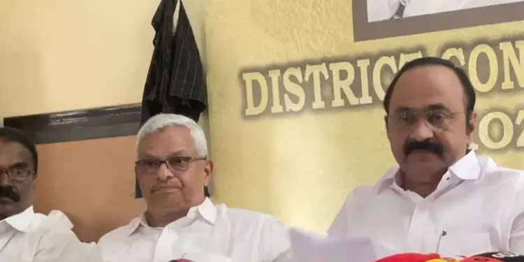 പ്രസാഡിയോ എന്ന സ്ഥാപനത്തിന് ഖജനാവിലെ പണം വാരി കോരി കൊടുക്കാന്‍ കാരണം എന്തെന്ന് വി.ഡി.സതീശൻ
