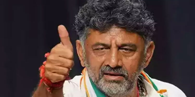 ഞാൻ ഒറ്റയാൻ, ധൈര്യശാലിയായ ഒറ്റയാനാണ് കൂടുതൽ കരുത്തൻ -ഡി.കെ. ശിവകുമാർ; അവസാന നിമിഷം ഡൽഹി യാത്ര റദ്ദാക്കി