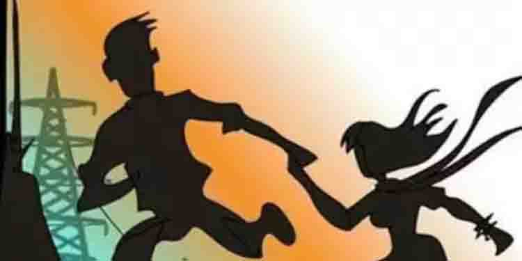 12 വയസില്‍ താഴെ പ്രായമുള്ള മൂന്ന് കുട്ടികളെ ഉപേക്ഷിച്ച് ഒളിച്ചോടി, അമ്മയും കാമുകനും പിടിയില്‍