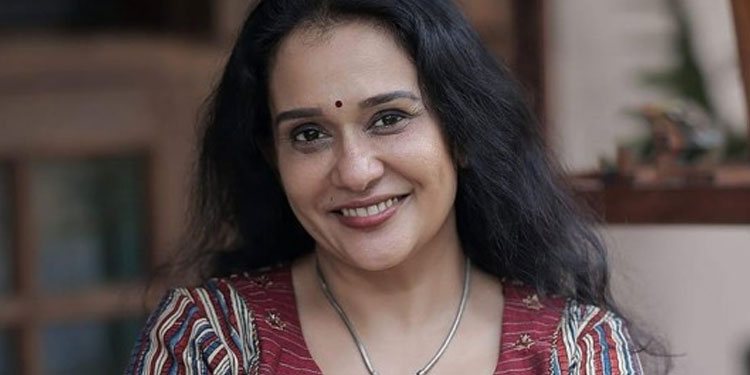 കേരള സ്റ്റോറി പറയാൻ നമ്മുടെ ഇടയിൽ ആൾക്കാരുണ്ട്; വെറുപ്പിൻ്റെ രാഷ്‌ട്രീയം ഈ മണ്ണിൽ വളരാൻ അനുവദിക്കരുതെന്ന്‌ മാലാ പാർവതി