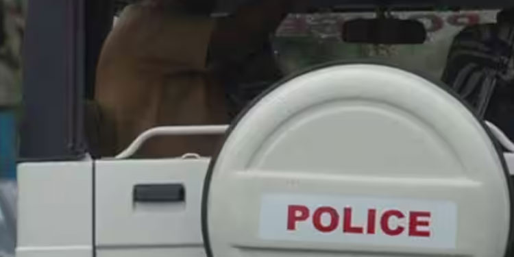 സ്ത്രീധന പരാതി; കോടതിയെ കബളിപ്പിച്ച് പ്രതി മുങ്ങി നടന്നത് 22 വർഷം; ഒടുവിൽ പൊലീസ് പിടിയിൽ