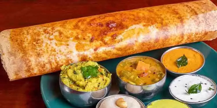 പോലീസുകാരനെ പറ്റിച്ച് മസാലദോശ കഴിച്ചു; ബില്ല് കണ്ട് ഞെട്ടി ഐ.പി.എസ് ഒഫീസർ